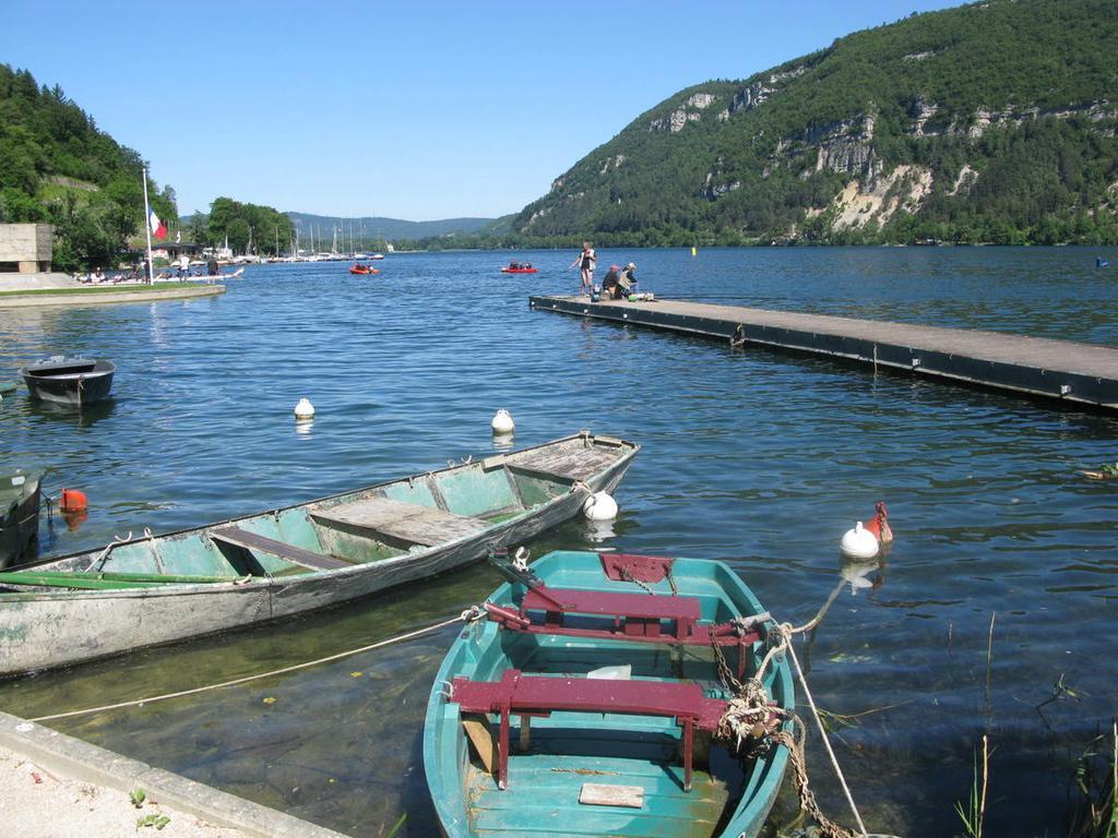 Home Nantua Studio Meubles Ain-Jura Exterior foto